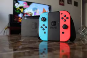 Nintendo Switch Bazoš