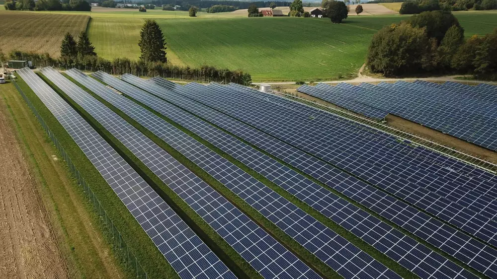 Solární Elektrárna S Baterií